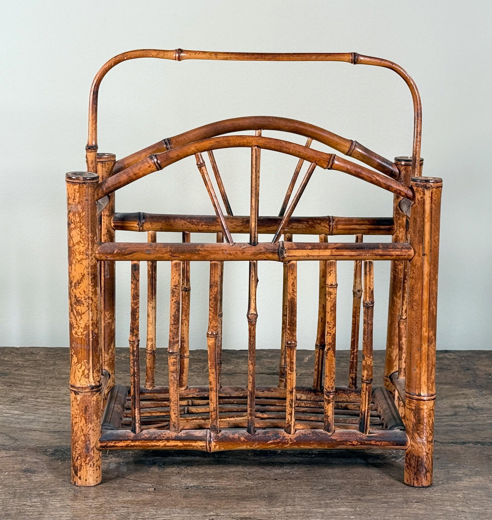 Burnt Bamboo Magazine Rack Chinoiserie Hollywood Regency Rattan Style Holder - 2