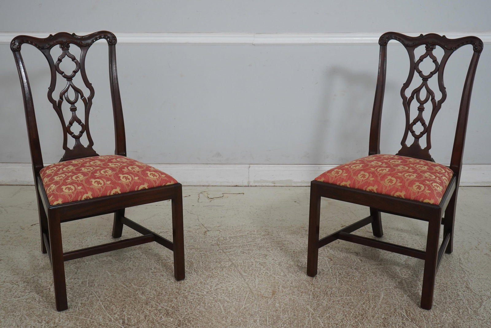 Set of 10 Henkel Harris Model 115 Mahogany Dining Room Chairs - 11