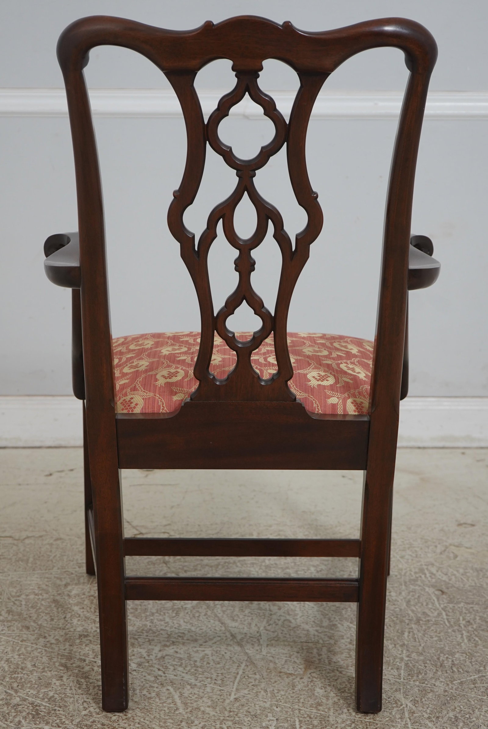 Set of 10 Henkel Harris Model 115 Mahogany Dining Room Chairs - 4