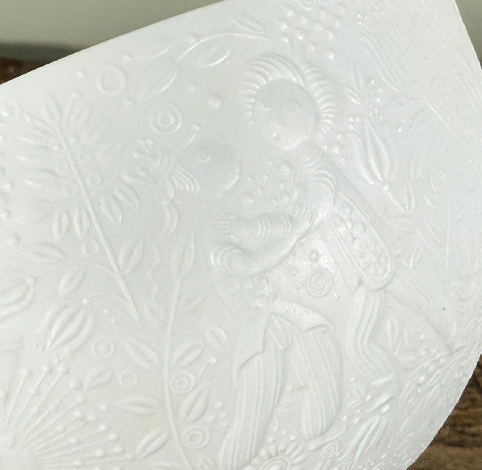 Rosenthal Studio Line Bjorn Wiinblad White Relief Porcelain Bowl Folklore Motif - 7