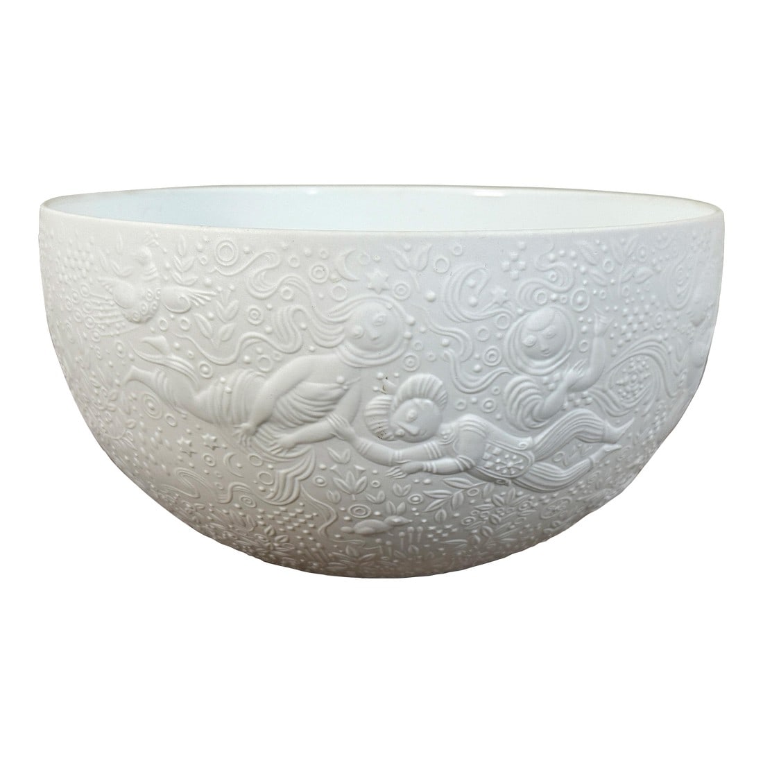 Mid Century Rosenthal Studio Line Porcelain Bowl BjÃ¸rn Wiinblad Magic Flute Relief Motif: This elegant mid century modern porcelain bowl was produced by Rosenthal Studio Line and designed by BjÃ¸rn Wiinblad as part of his celebrated Die Zauberflöte (The Magic Flute) series,