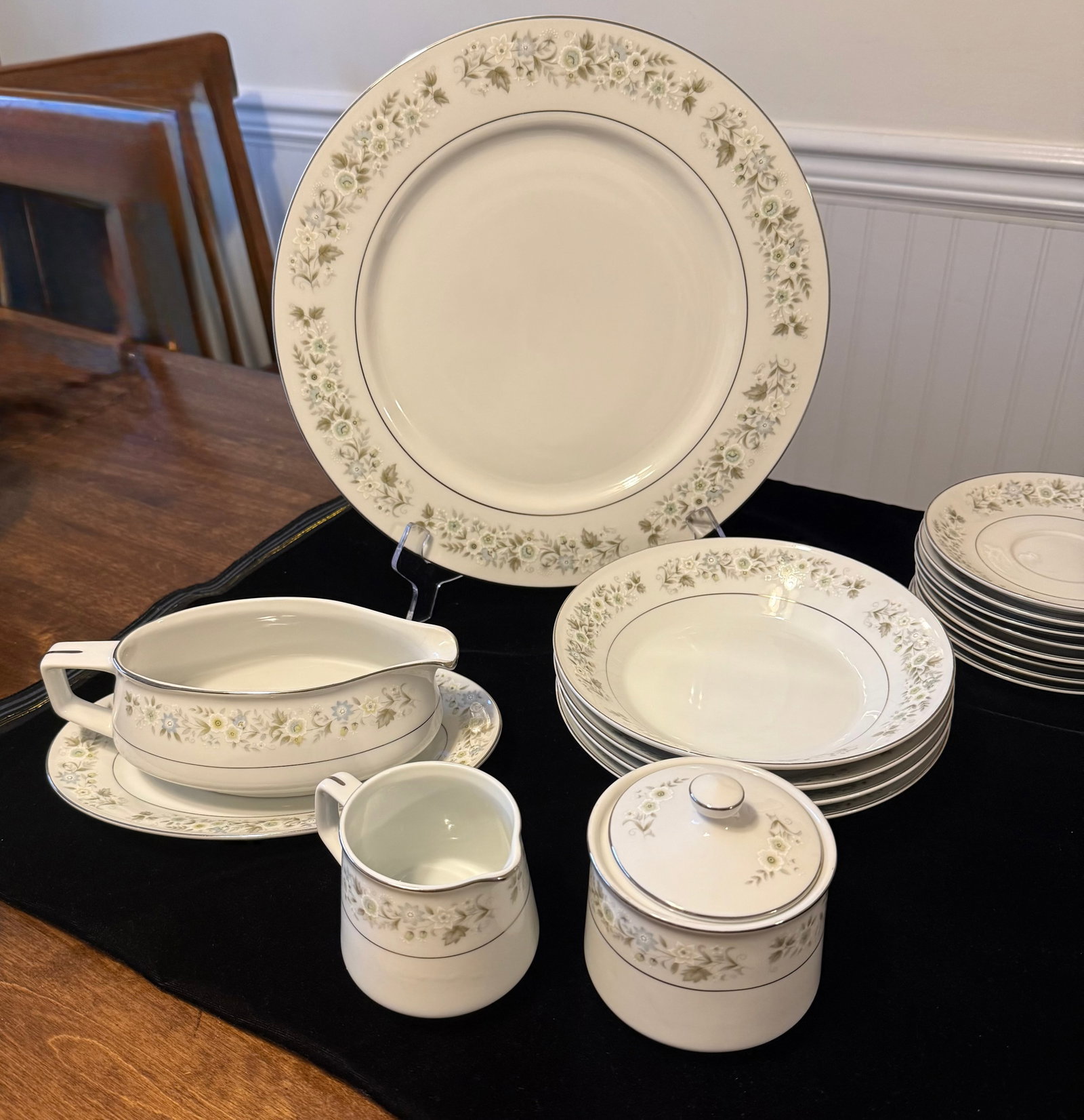 1960s Imperial China W. Dalton 745 Wild Flower Dishes - Set of 39 - 17