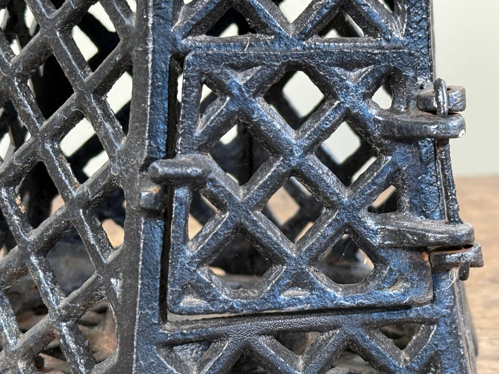 Vintage Japanese Style Cast Iron Pagoda Hanging Lantern - 5