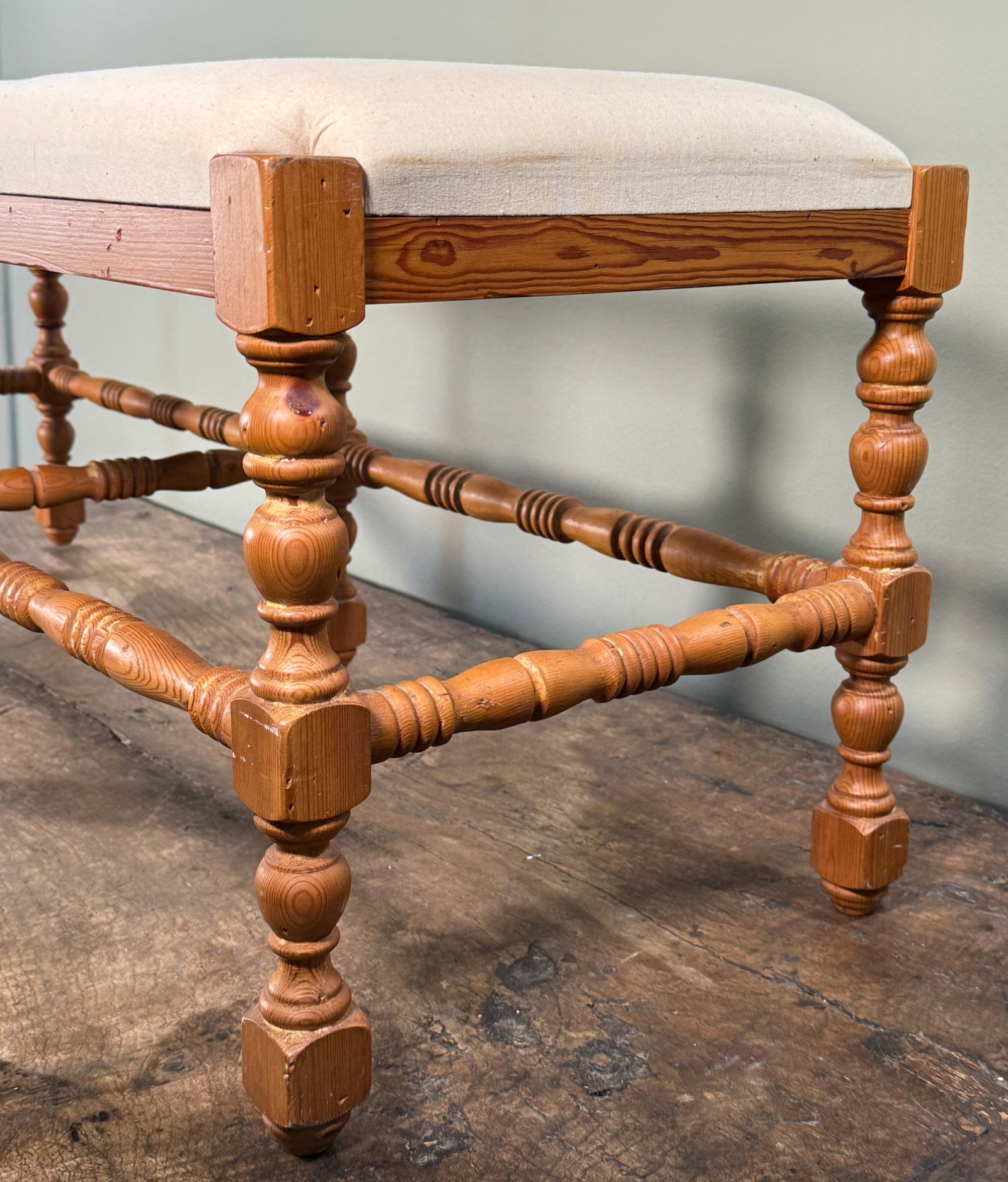 Vintage French Country Style Wood Upholstered Bench With Turned Legs - 9