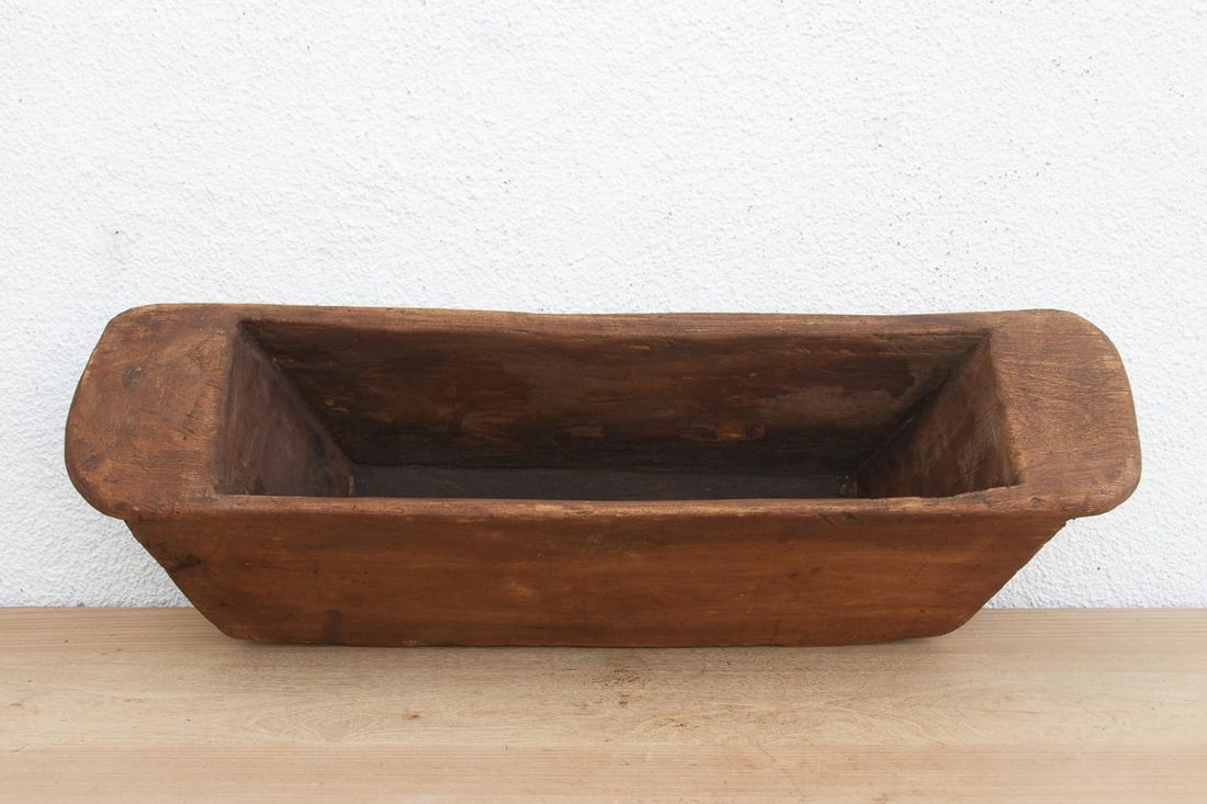 32" Long Rustic Farmhouse Dough Trough - 5