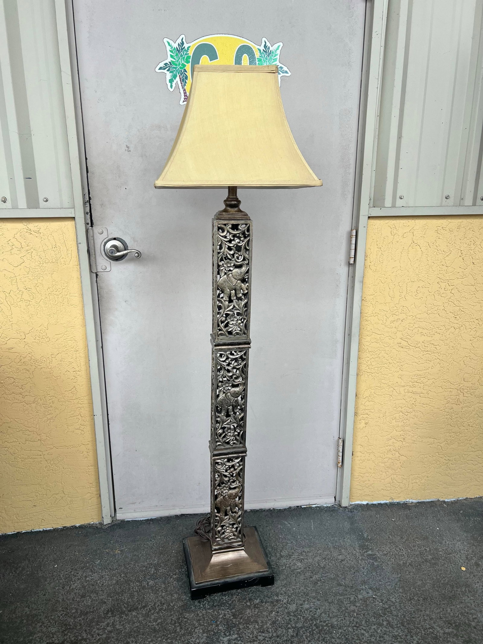 1990s Tall Floor Lamps With Elephants - a Pair - 11