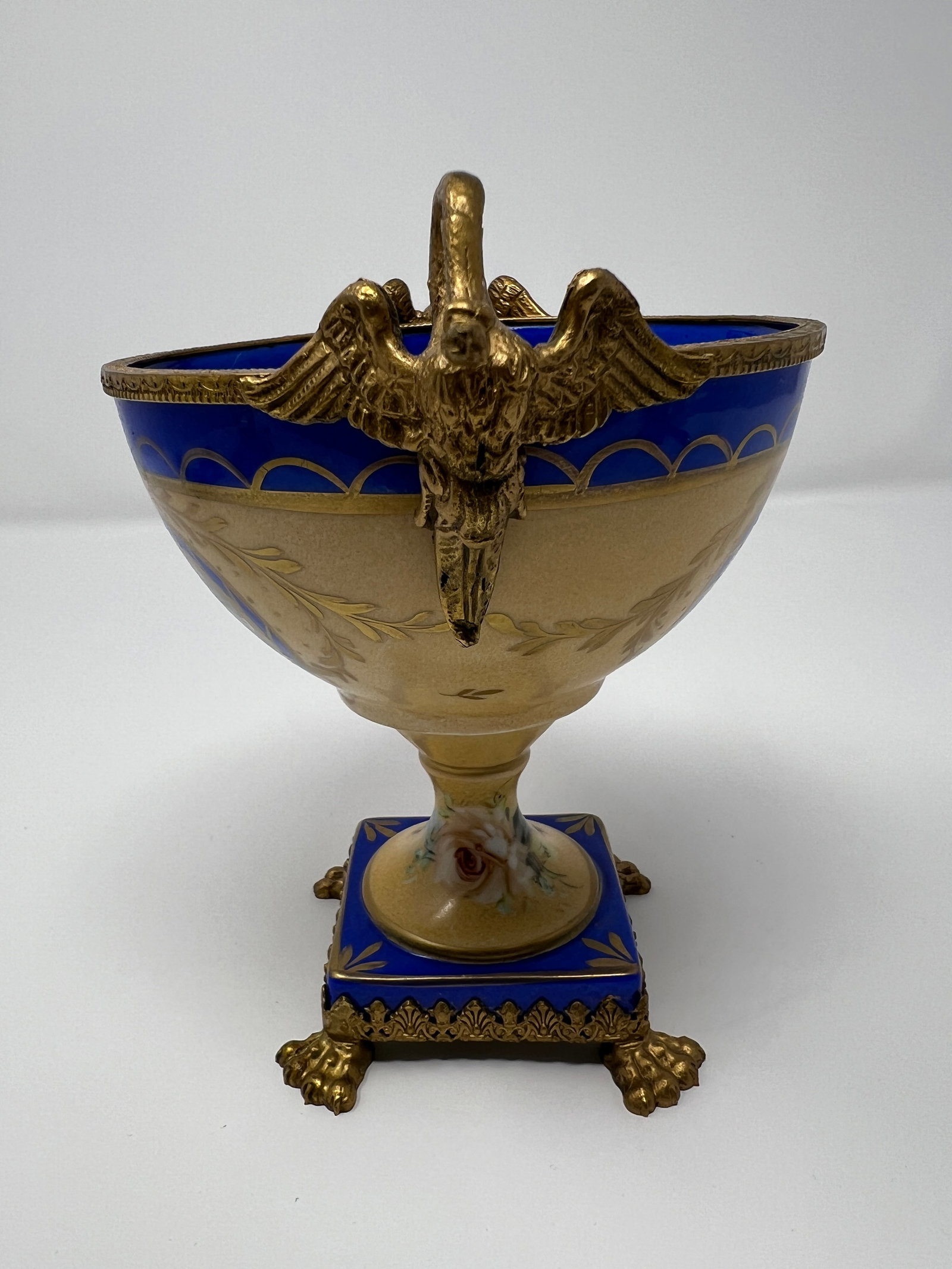 Mid 20th Century French Limoges Neoclassical Porcelain Urn With Gilt Bronze Swan Handles - 4