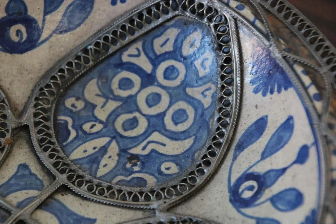 Moroccan Ceramic Blue Bowl Adorned With Silver Filigree From Fez Antique 1920s - 12