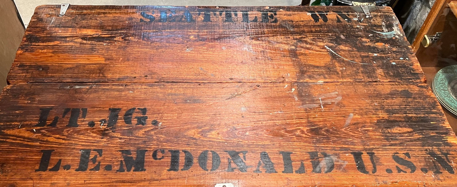 1940s WWII Era U. S. Navy Sailor Footlocker Trunk – L.E. McDonald USN– Original Stencil - 2