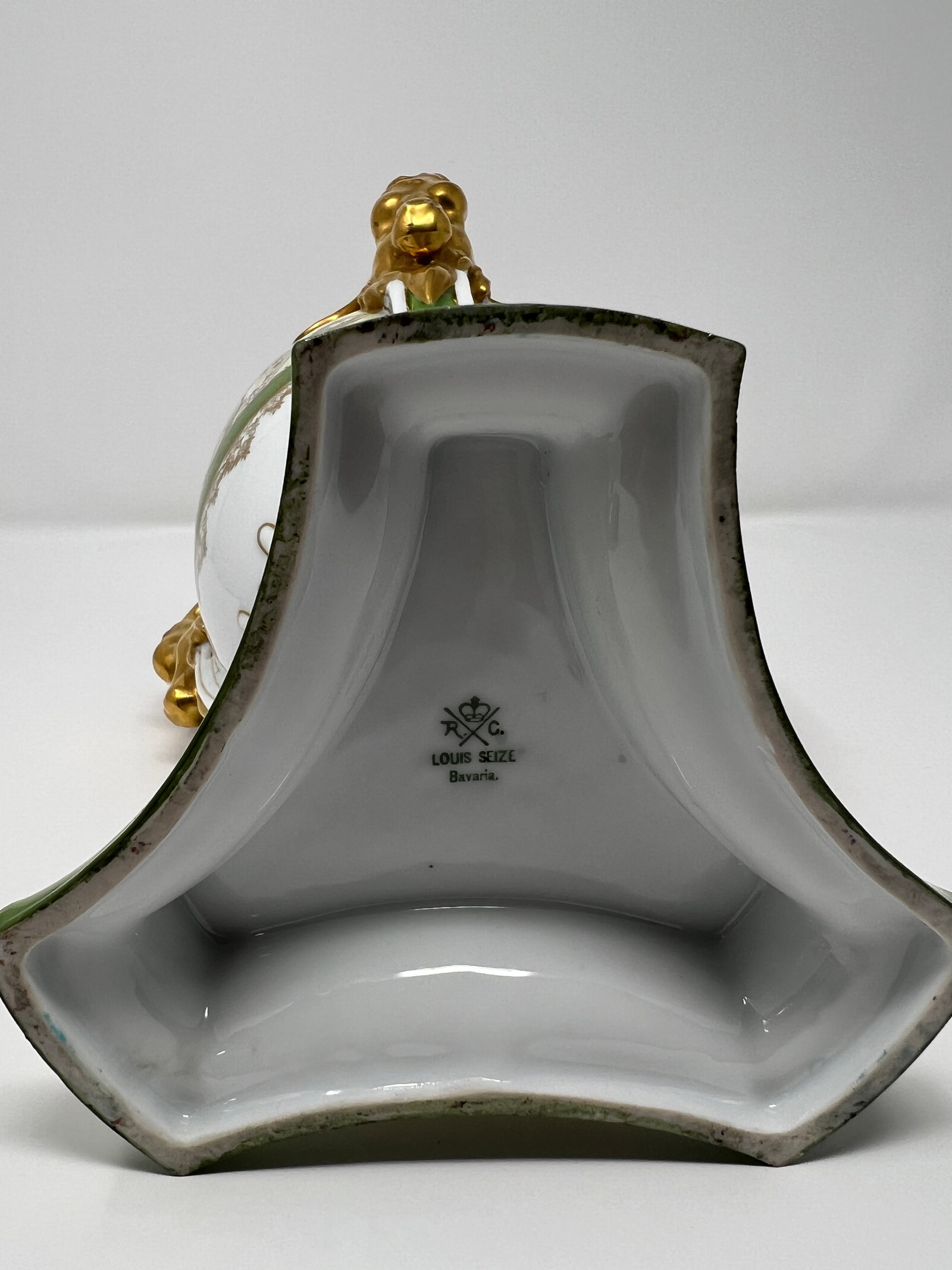 Antique Royal Bavaria "Louis Seize" Hand-Painted Portrait Urn With Ram Head Handles, Circa 1900 - 11