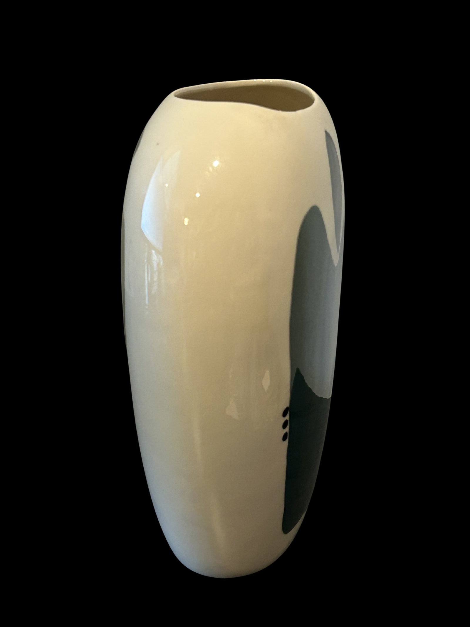 Late 20th Century Signed Oetjoen Art Ceramic Vase by Sri Soekarmoen McCarthy – Hand-Painted - 10