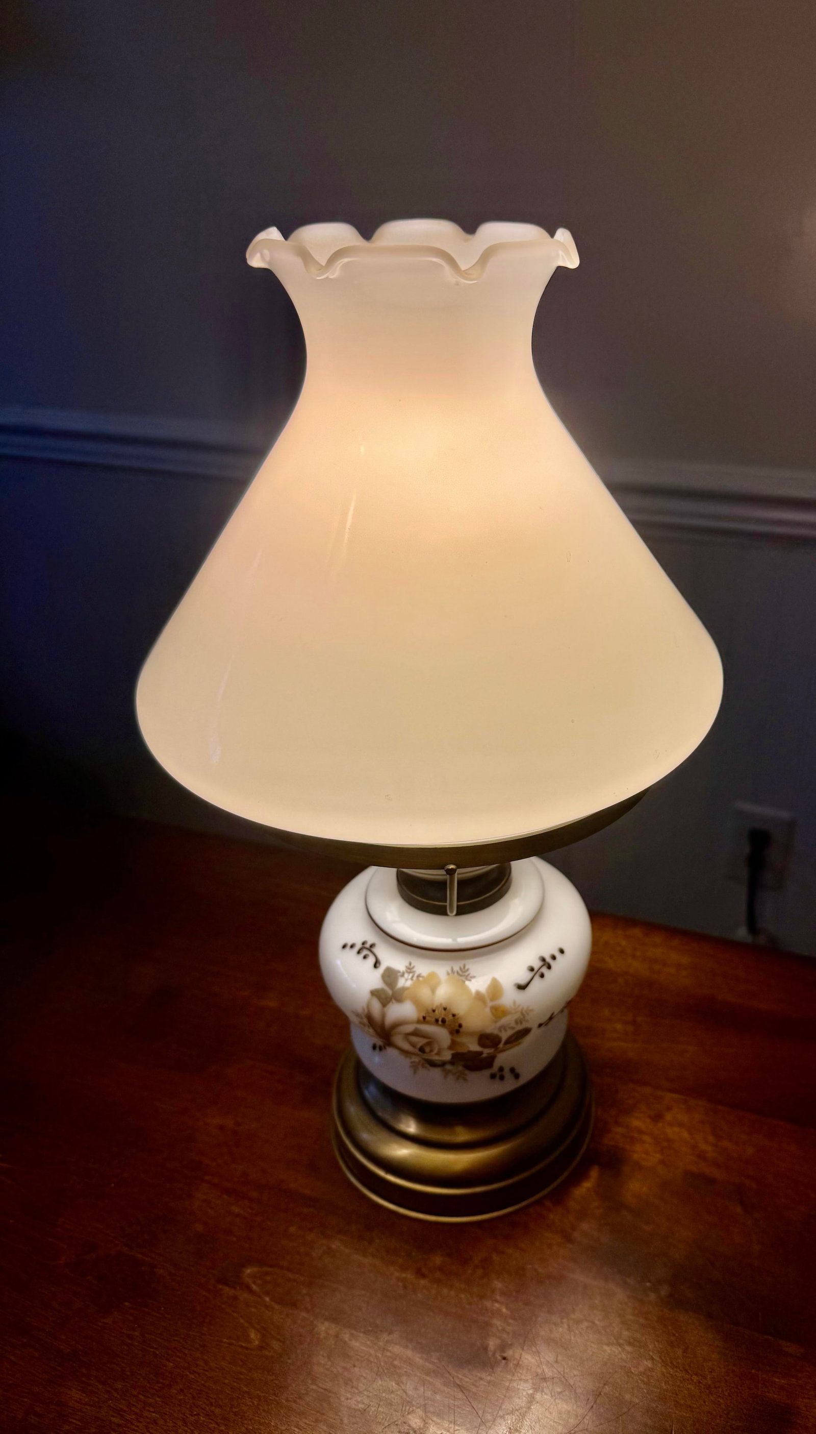 Late 20th Century Leviton Hurricane Lamp - 4