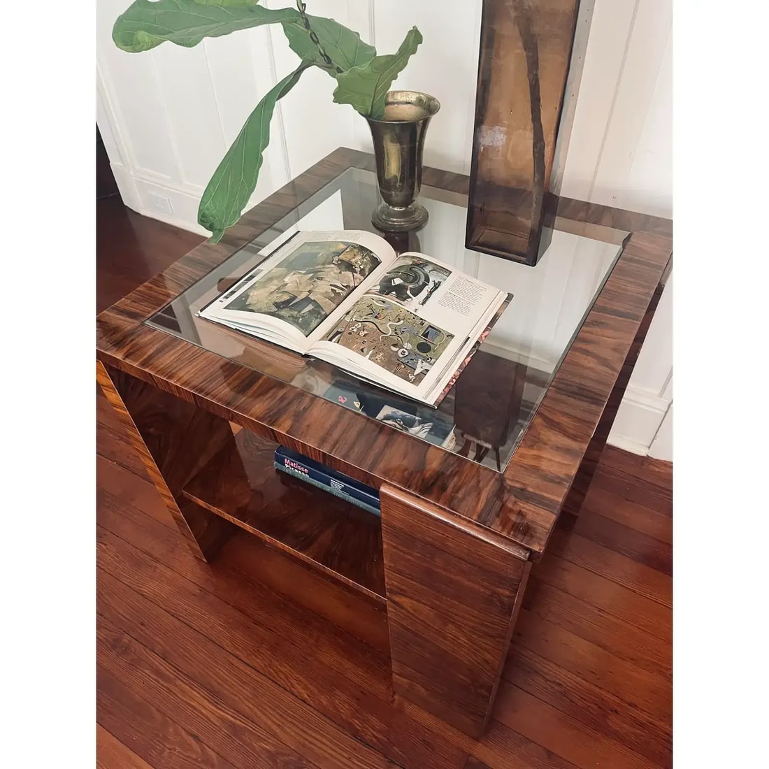 1920s Hungarian Bauhaus Walnut Veneer Two Tier Occasional Table - 12