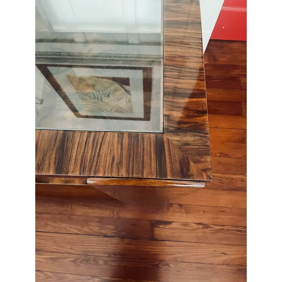 1920s Hungarian Bauhaus Walnut Veneer Two Tier Occasional Table - 5
