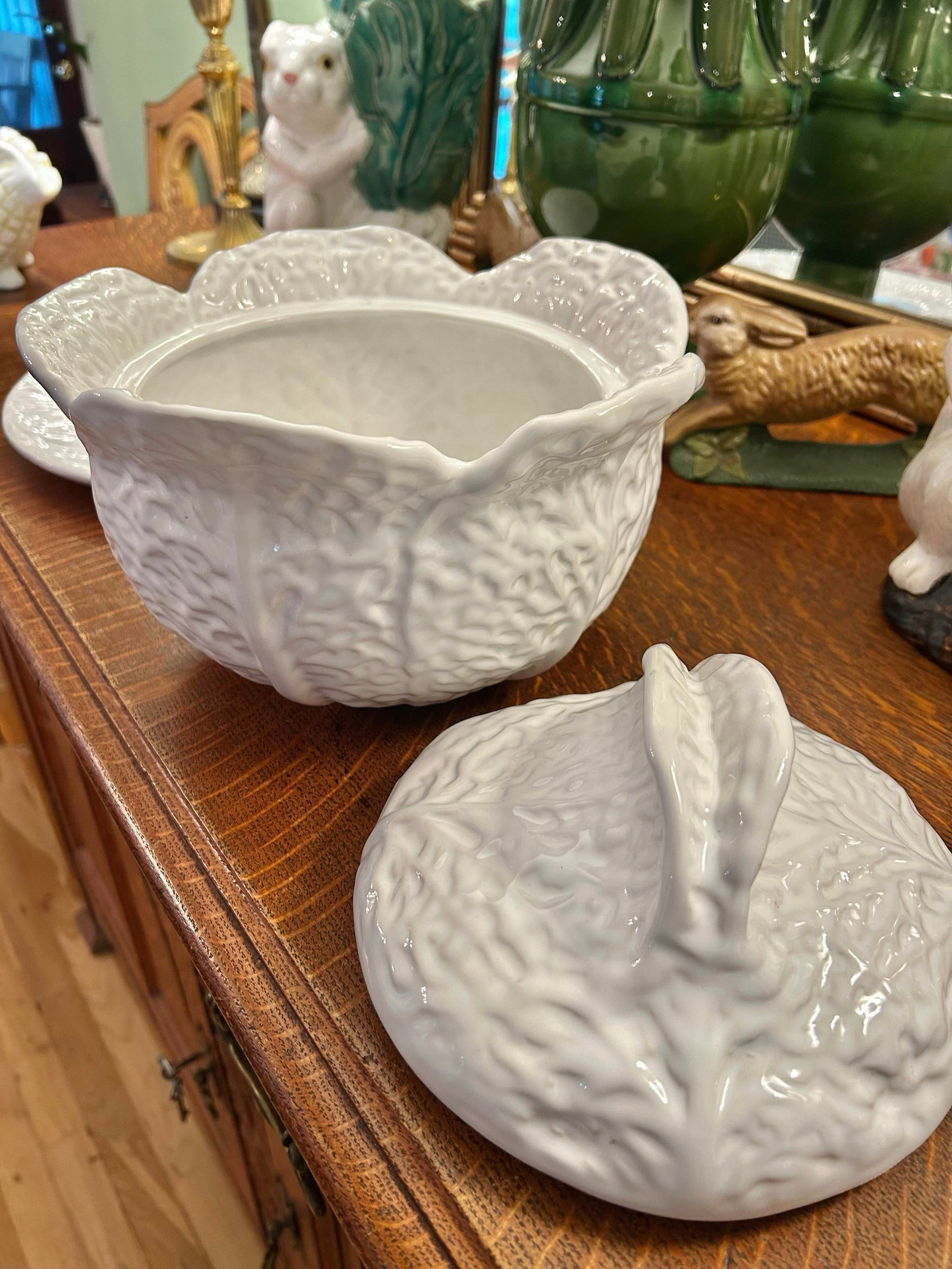 Vintage Portuguese White Majolica Cabbage Ware Tureen With Lid and Underplate - 4