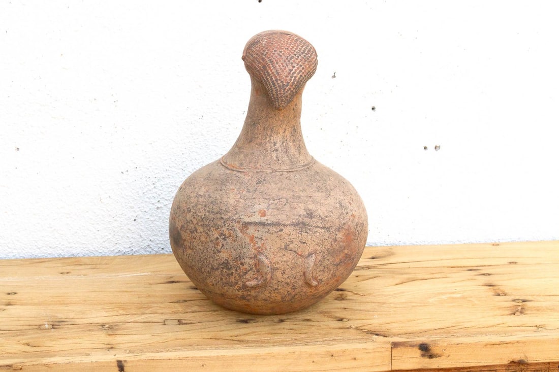 Antique Mangbetu Anthropomorphic Terracotta Vessel - 6