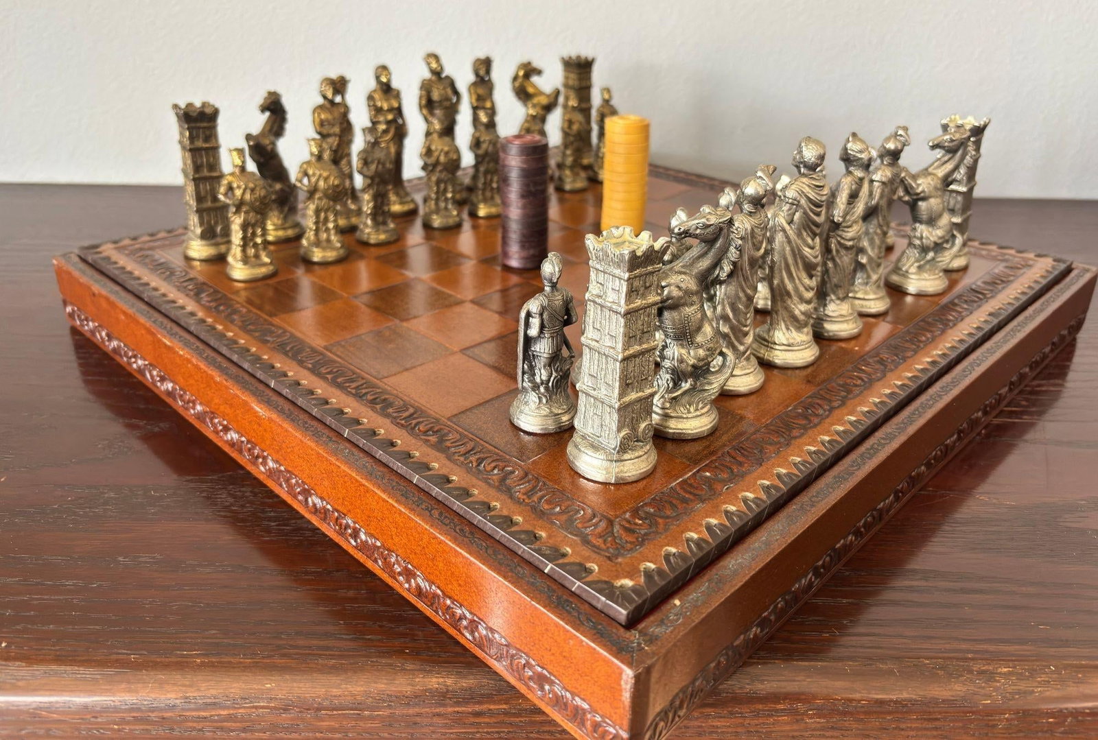 Italian Roman-Style Chess Set Cast Metal and Leather Leather Board Circa 1960 - 6
