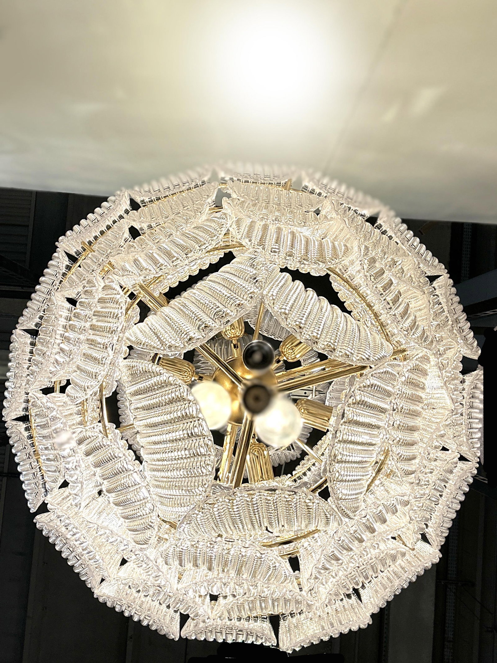 Contemporary Imperial Diamanted Trasparent "Petals" Murano Glass Chandelier by Simoeng - 5