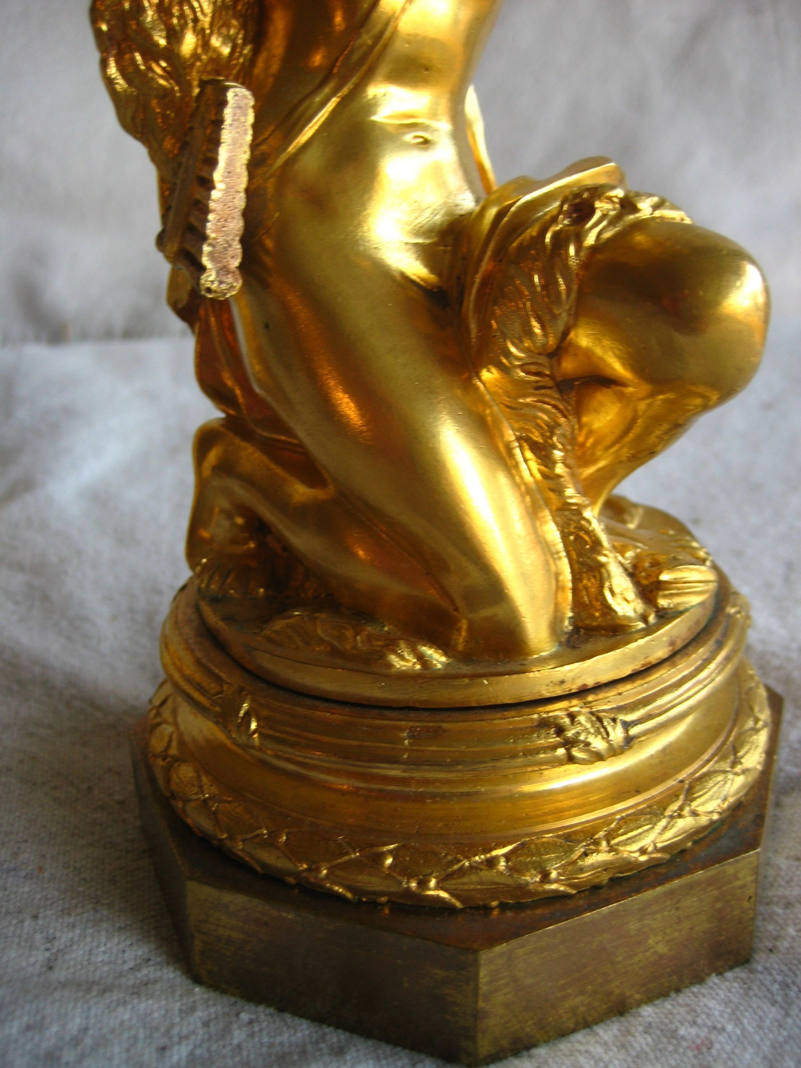 Mid 19th Century Pair of French Napoleon III Gilded Bronze Candlestick - 5