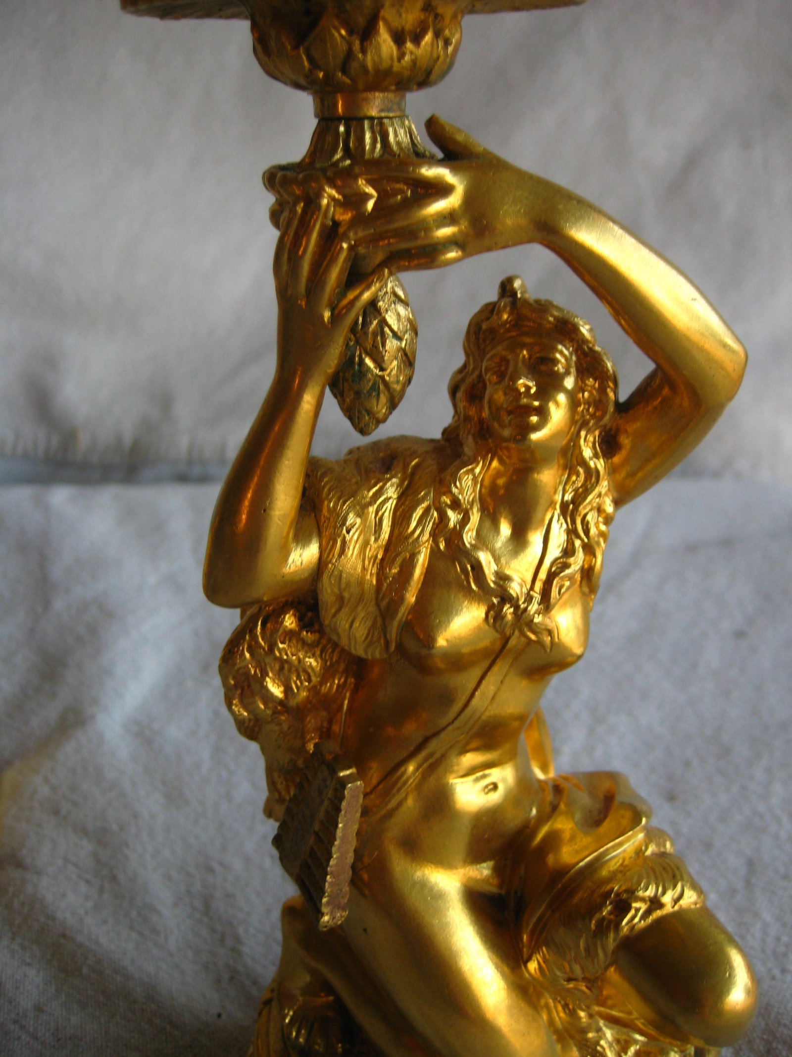 Mid 19th Century Pair of French Napoleon III Gilded Bronze Candlestick - 6