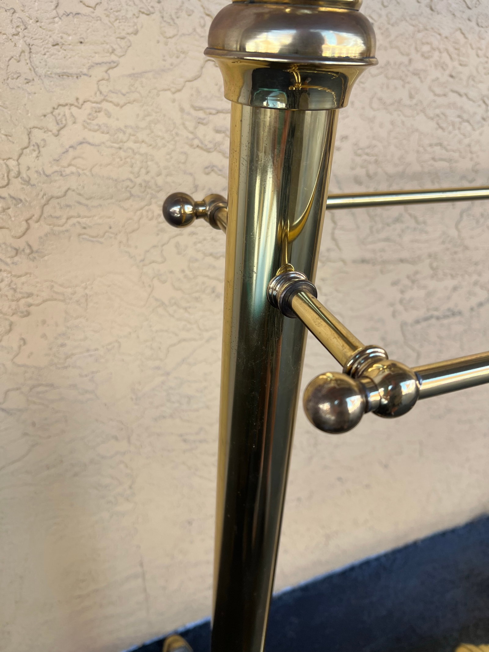 Late 19th Century Victorian Brass Quilt Blanket Rack Stand Holder With Clasped Hands - 4
