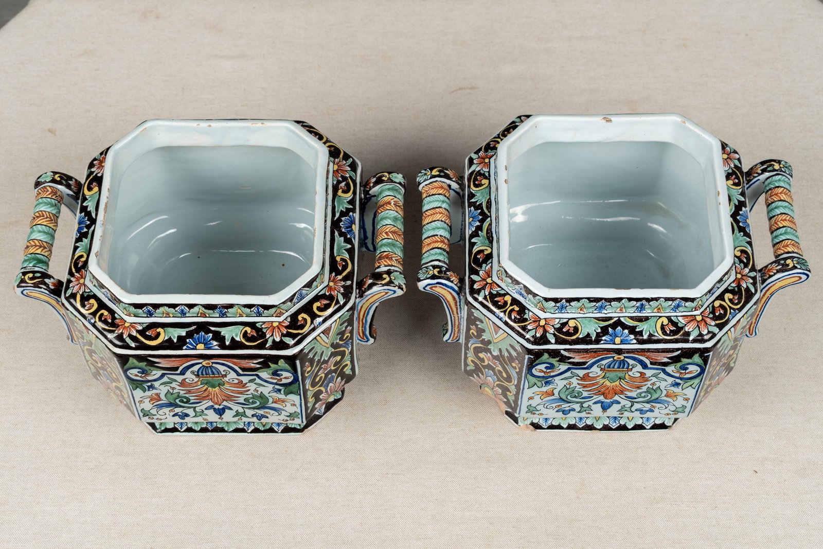 19th Century French Desvres Jardinière and Cachepot Set of 3 - 11