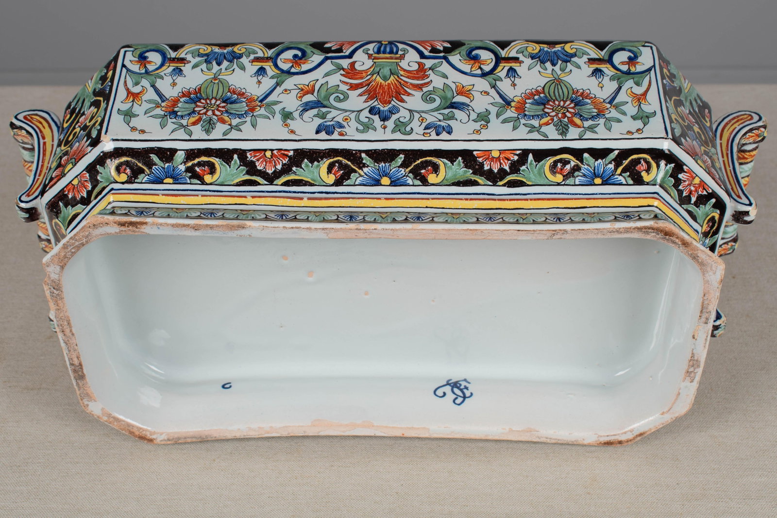 19th Century French Desvres Jardinière and Cachepot Set of 3 - 15