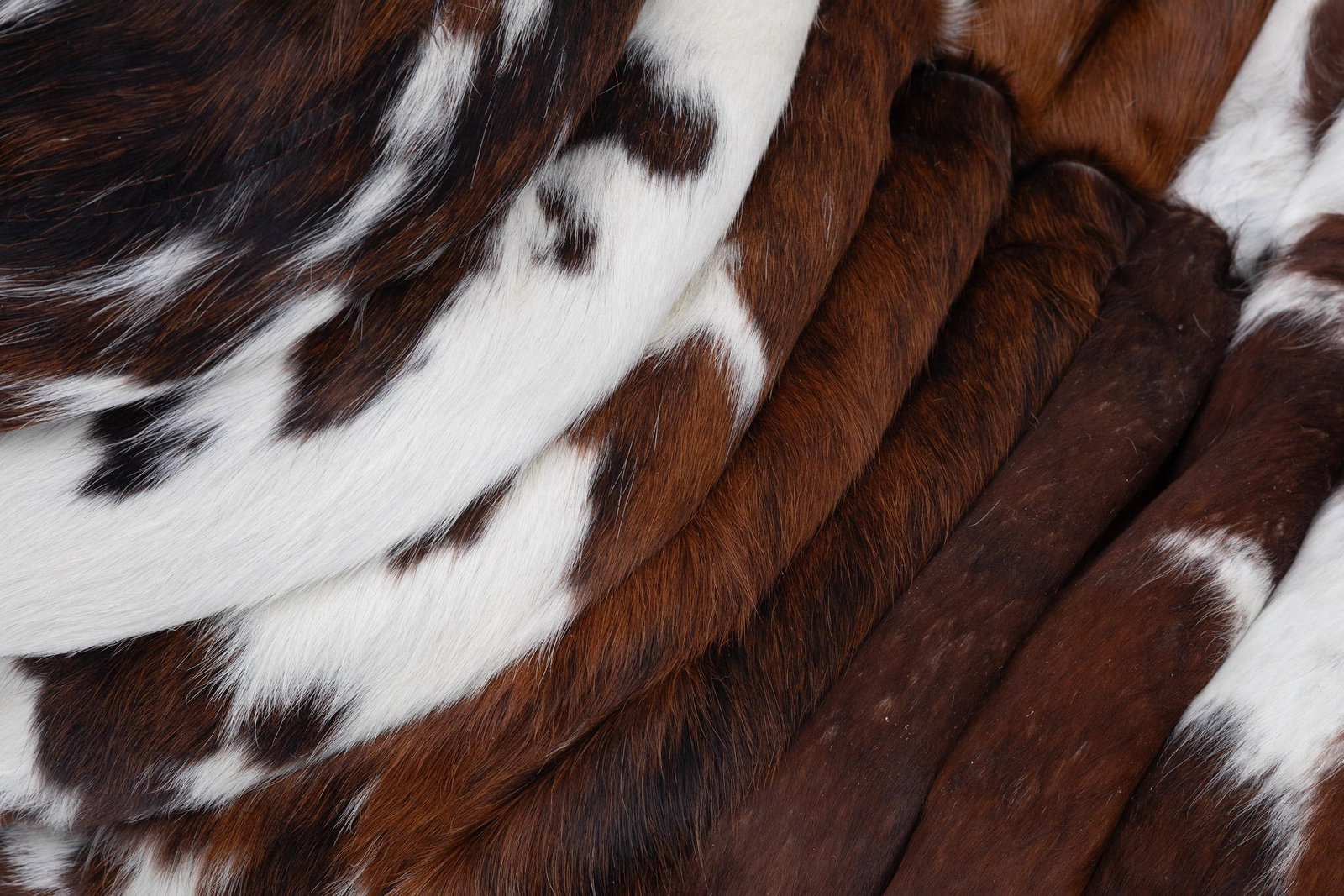Vintage Ligne Roset Togo Fireside Chair in Natural Cowhide - Michel Ducaroy, 1970s - 11