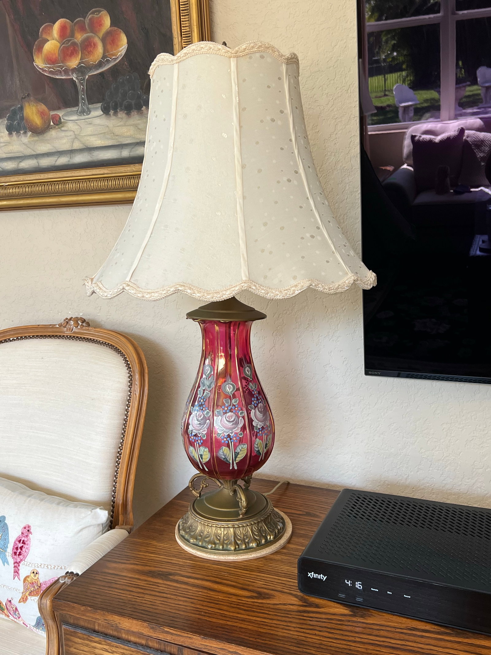 Vintage Floral Hand Painted Pink Glass Lamp - 2