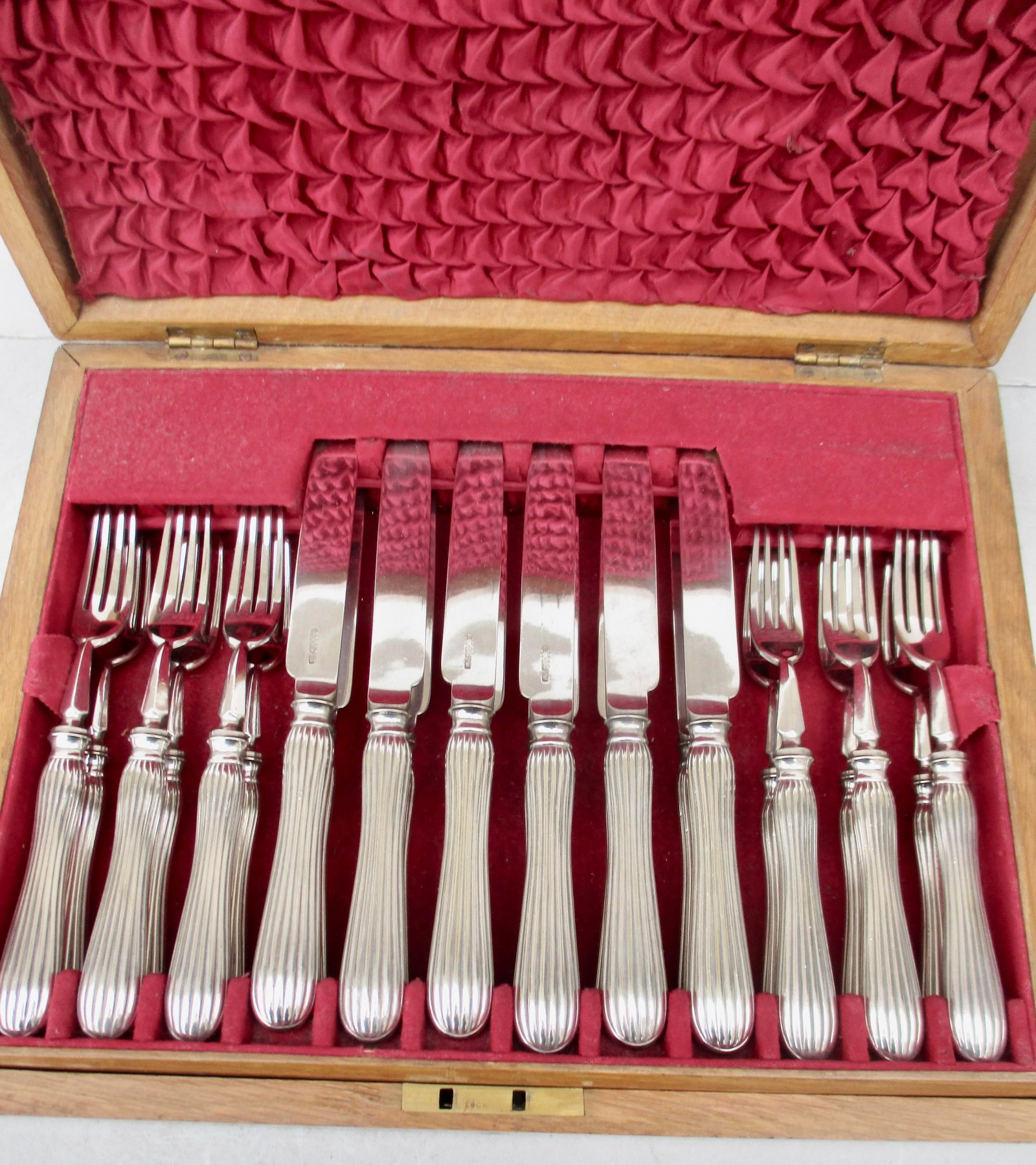1900s Dixon Fruit Set in Original Case Circa 1900 - 24 Pieces - 4