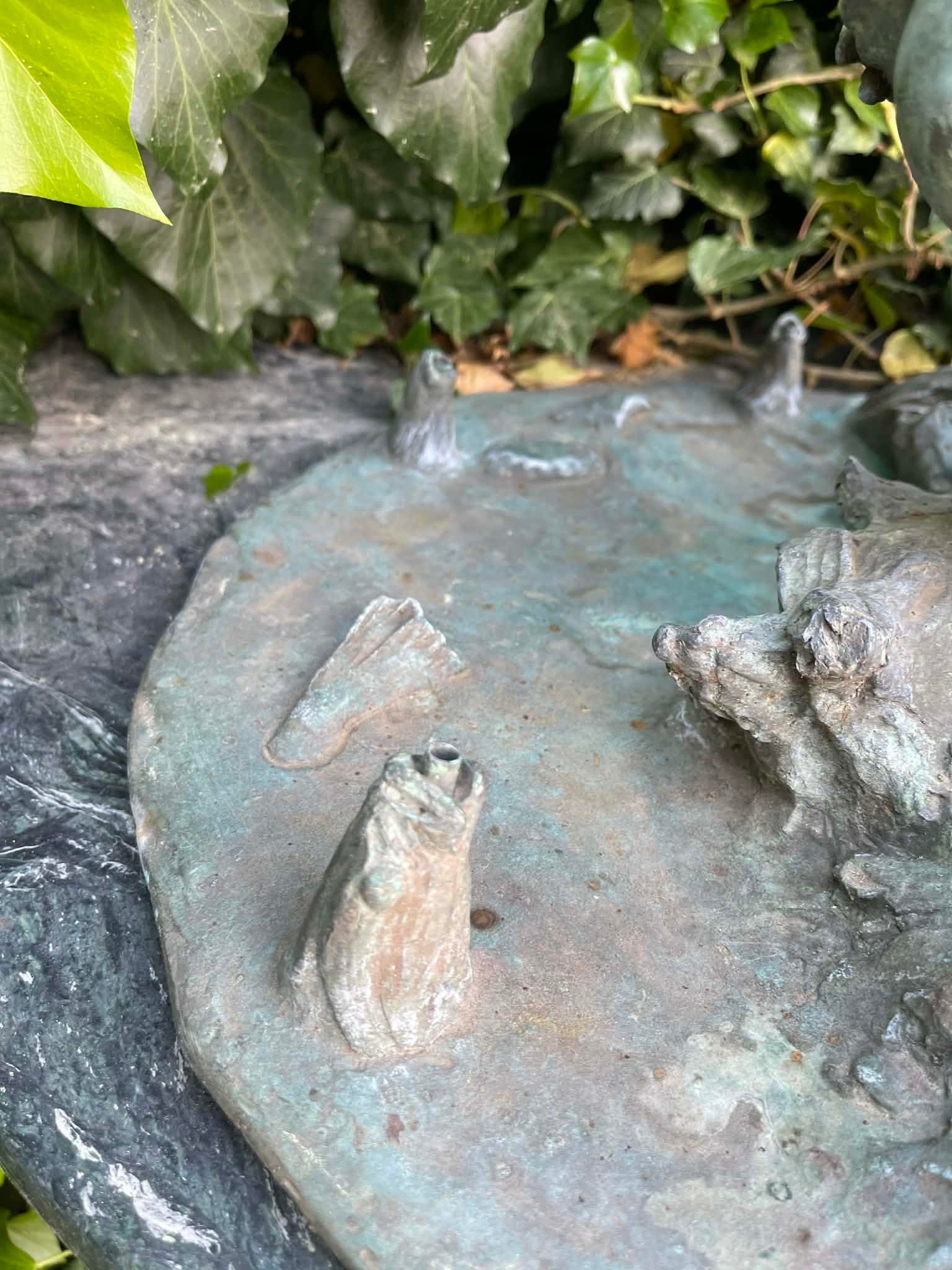 At the Water's Edge (1914) by Edward Berge – Antique Bronze Sculpture (Roman Bronze Works) - 12