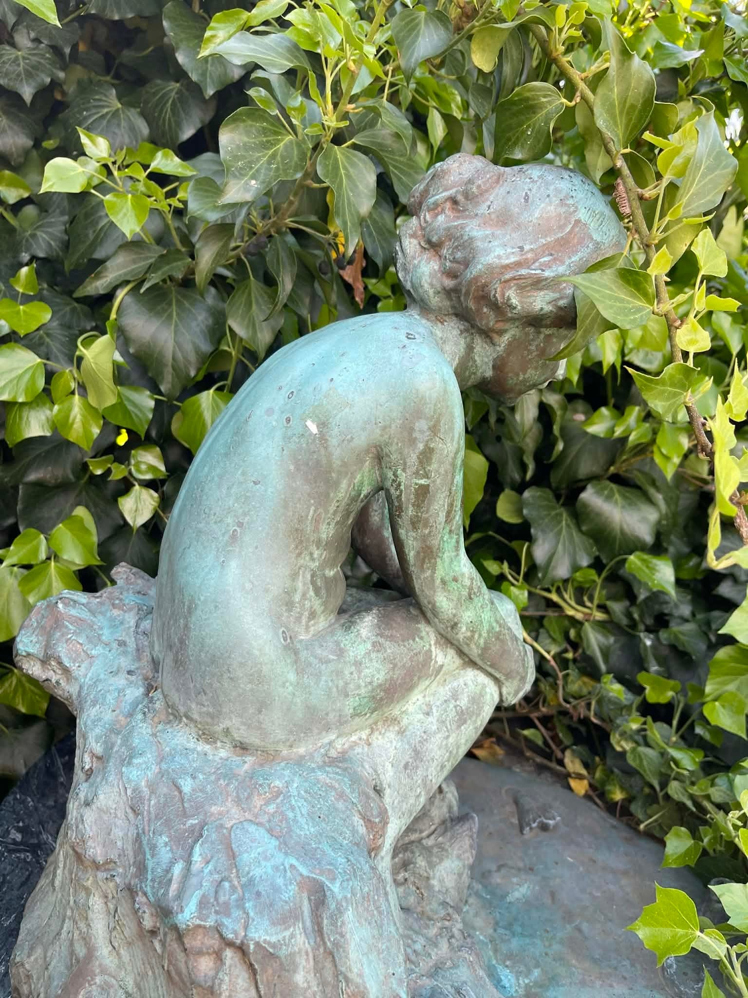 At the Water's Edge (1914) by Edward Berge – Antique Bronze Sculpture (Roman Bronze Works) - 7