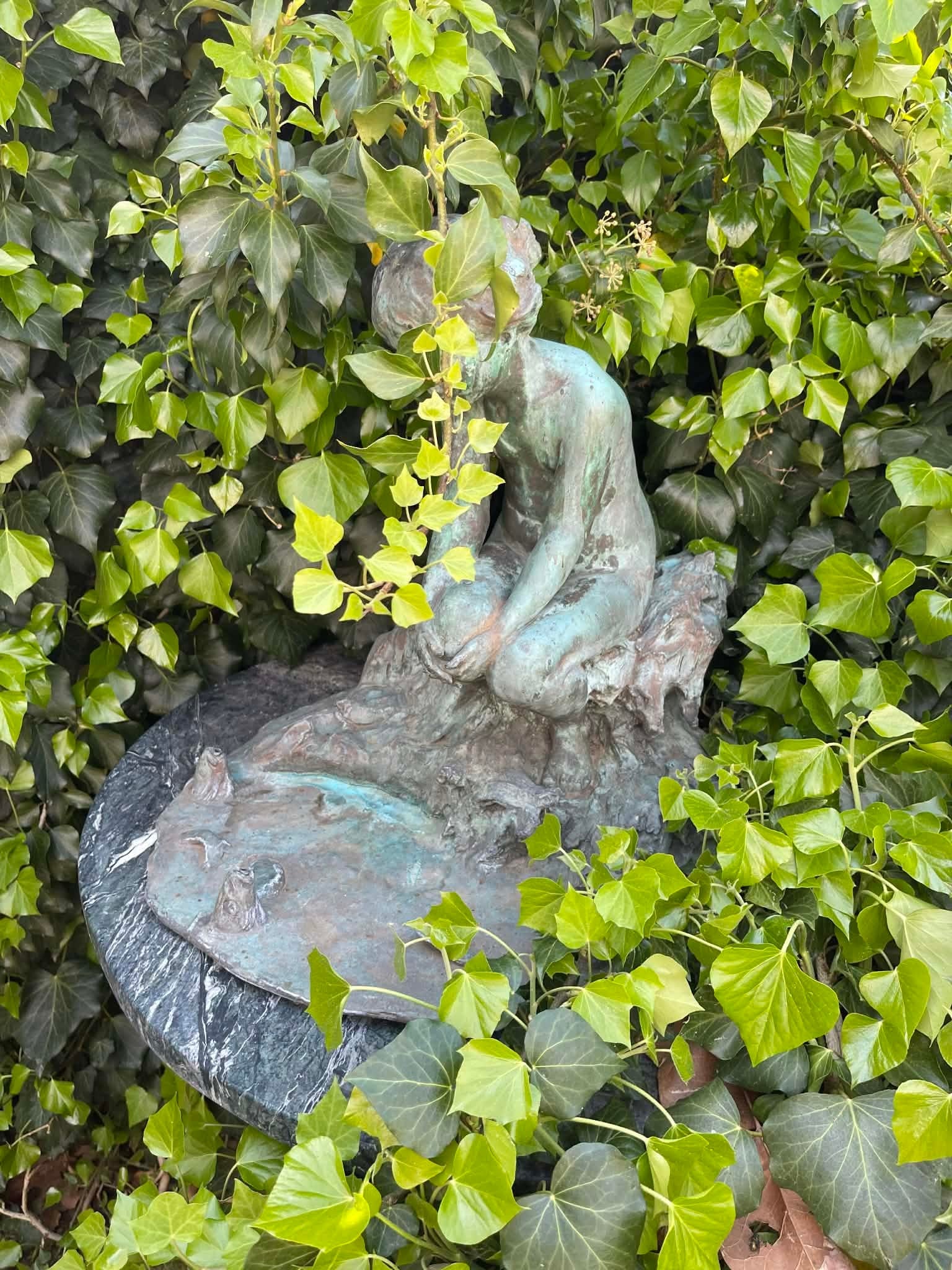 At the Water's Edge (1914) by Edward Berge – Antique Bronze Sculpture (Roman Bronze Works) - 9