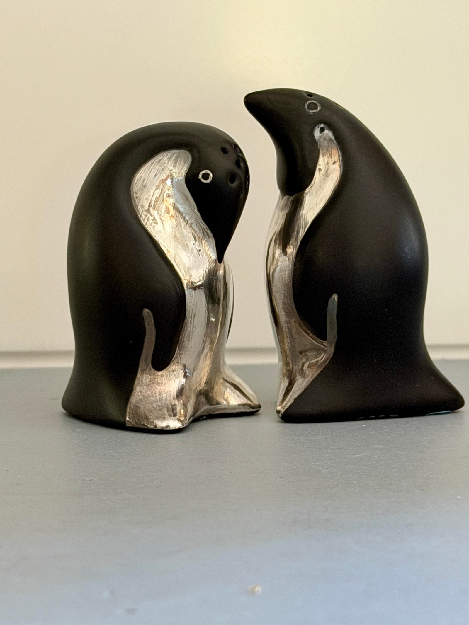 1980s Emilia Castillo Taxco Sterling and Porcelain Penguin Salt & Pepper Shakers - a Pair - 11
