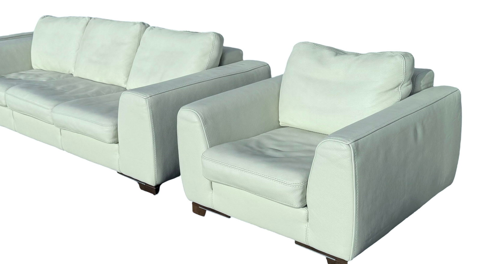 Roche Bobois Leather Sofa and Club Chairs Set. France 1990's - 2