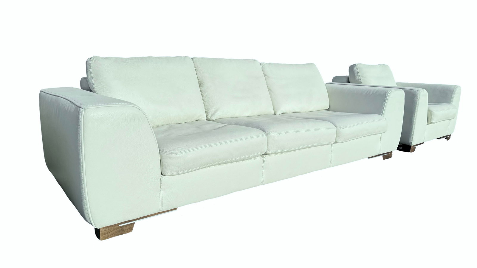 Roche Bobois Leather Sofa and Club Chairs Set. France 1990's - 9