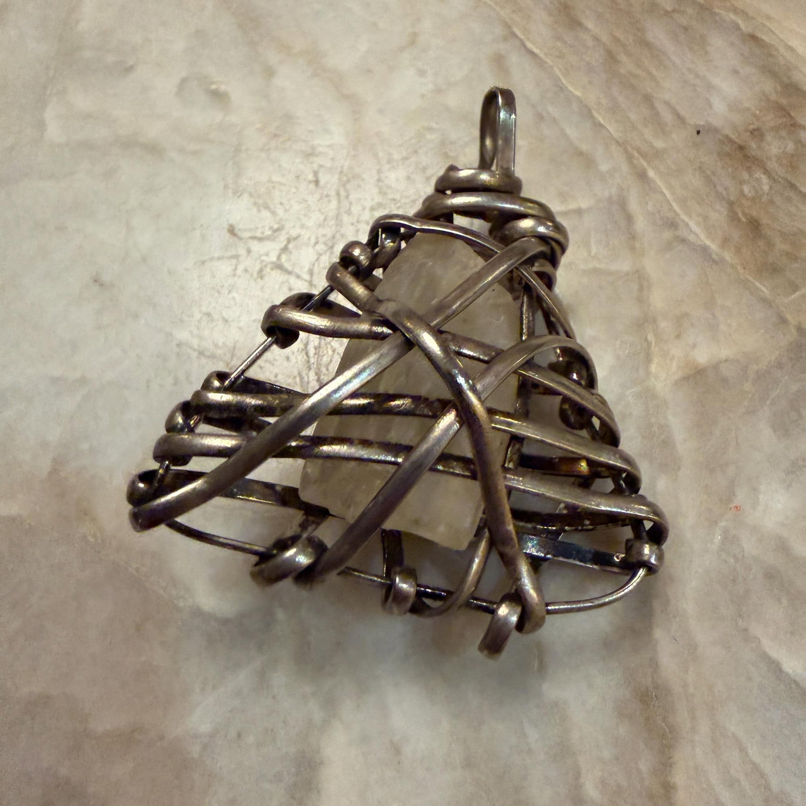 Wire-Wrapped Pendant Featuring a Raw Gemstone Quartz Silver-Plated - 6