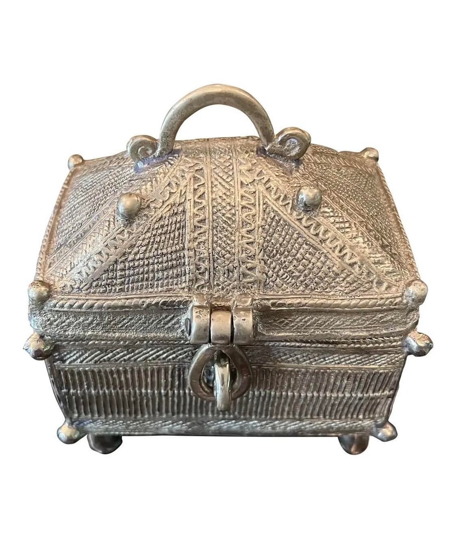 Antique Dokra Brass Treasure Trinket Box - 8