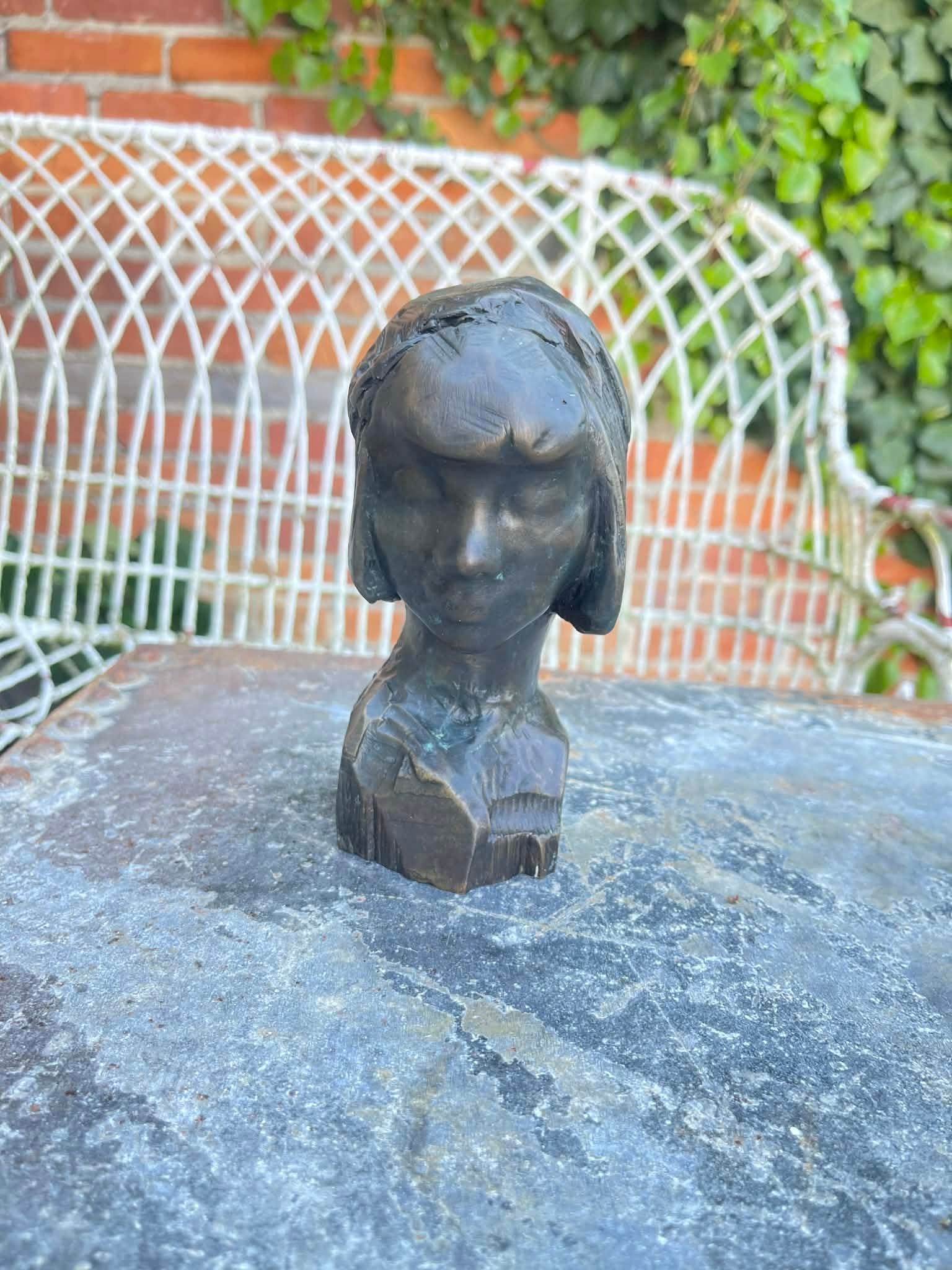 Mid 20th Century Bronze Sculpture "Taos Beauty" by Nicolai Fechin – Native American Portrait - 13