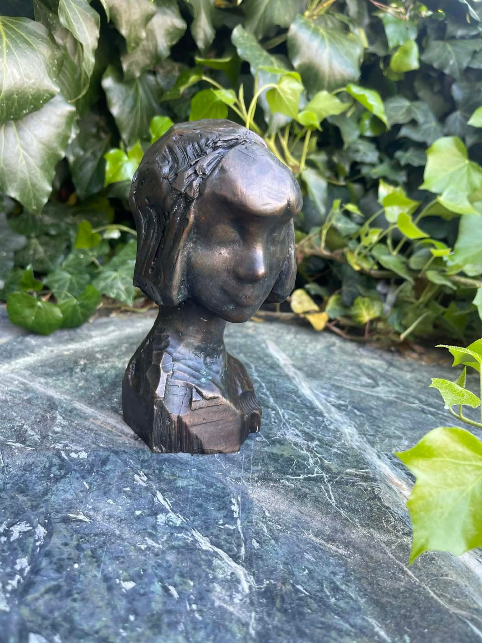 Mid 20th Century Bronze Sculpture "Taos Beauty" by Nicolai Fechin – Native American Portrait - 2