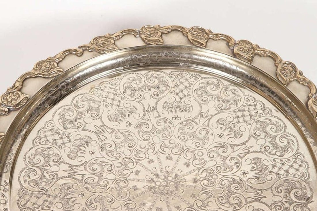 Antique Moroccan Silver-Plated Tea Tray Table on Removable Legs Fez, Circa 1920 - 9