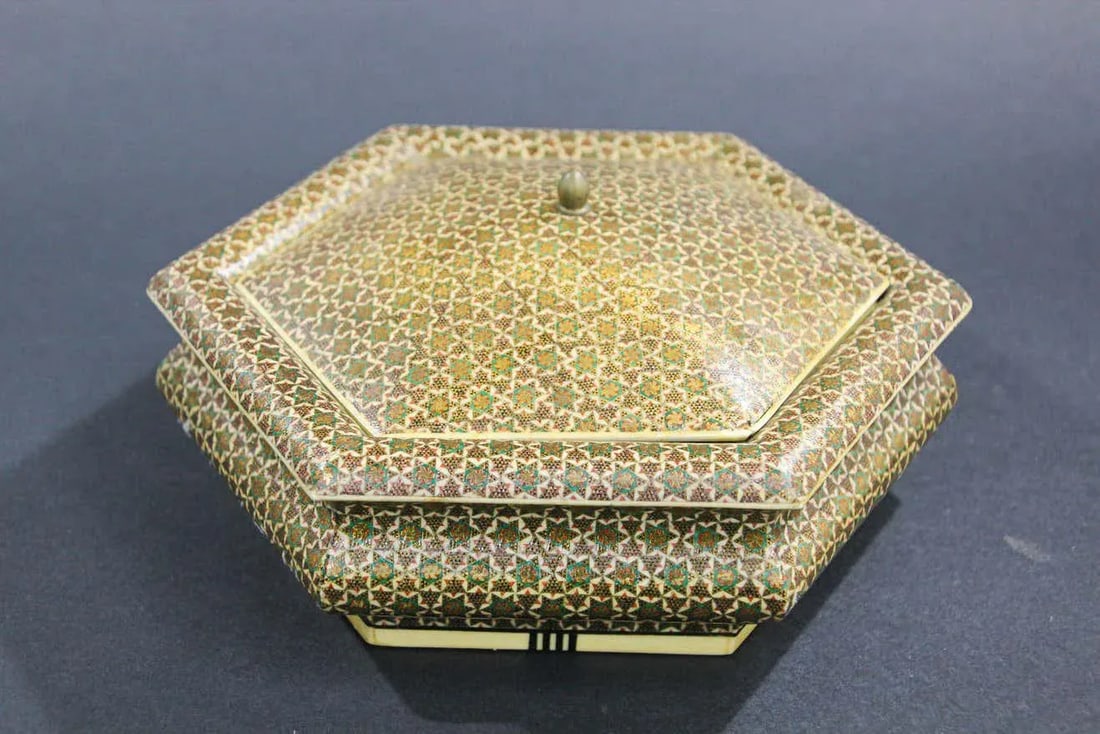 Anglo Indian Micro Sadeli Mosaic Inlaid Box - 5