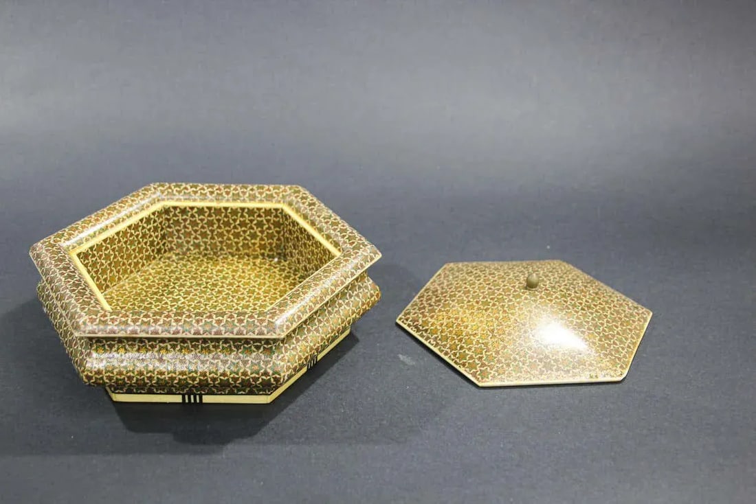 Anglo Indian Micro Sadeli Mosaic Inlaid Box - 6