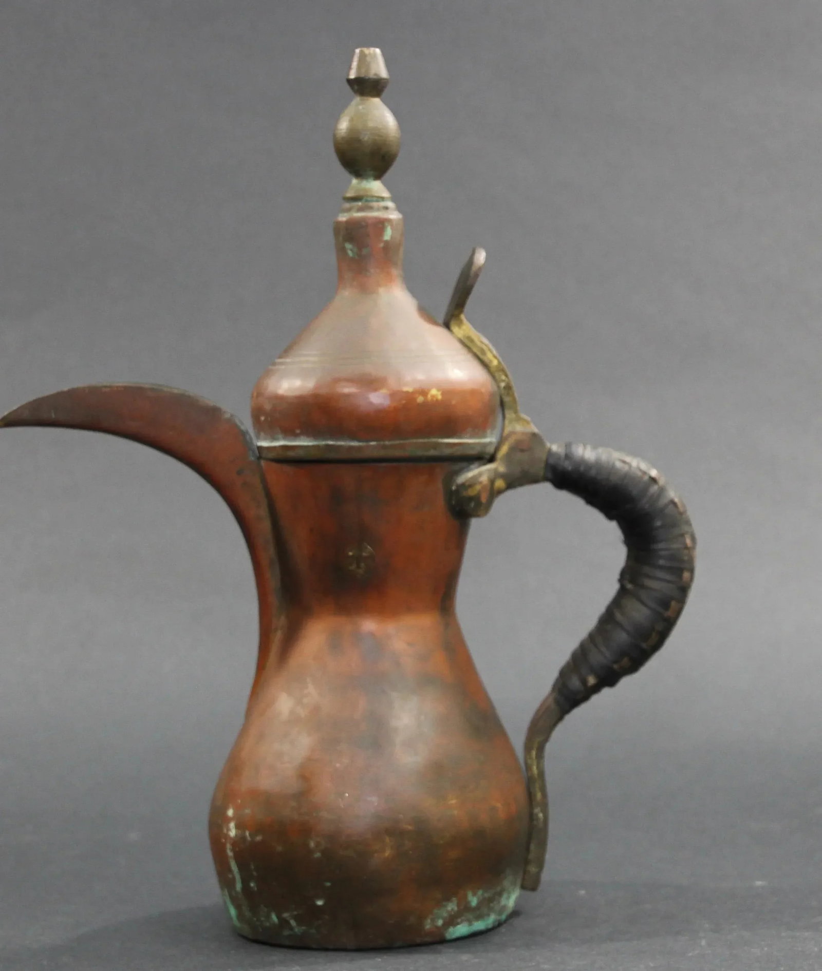 Arabian Middle Eastern Dallah Moorish Coffee Pot - 5