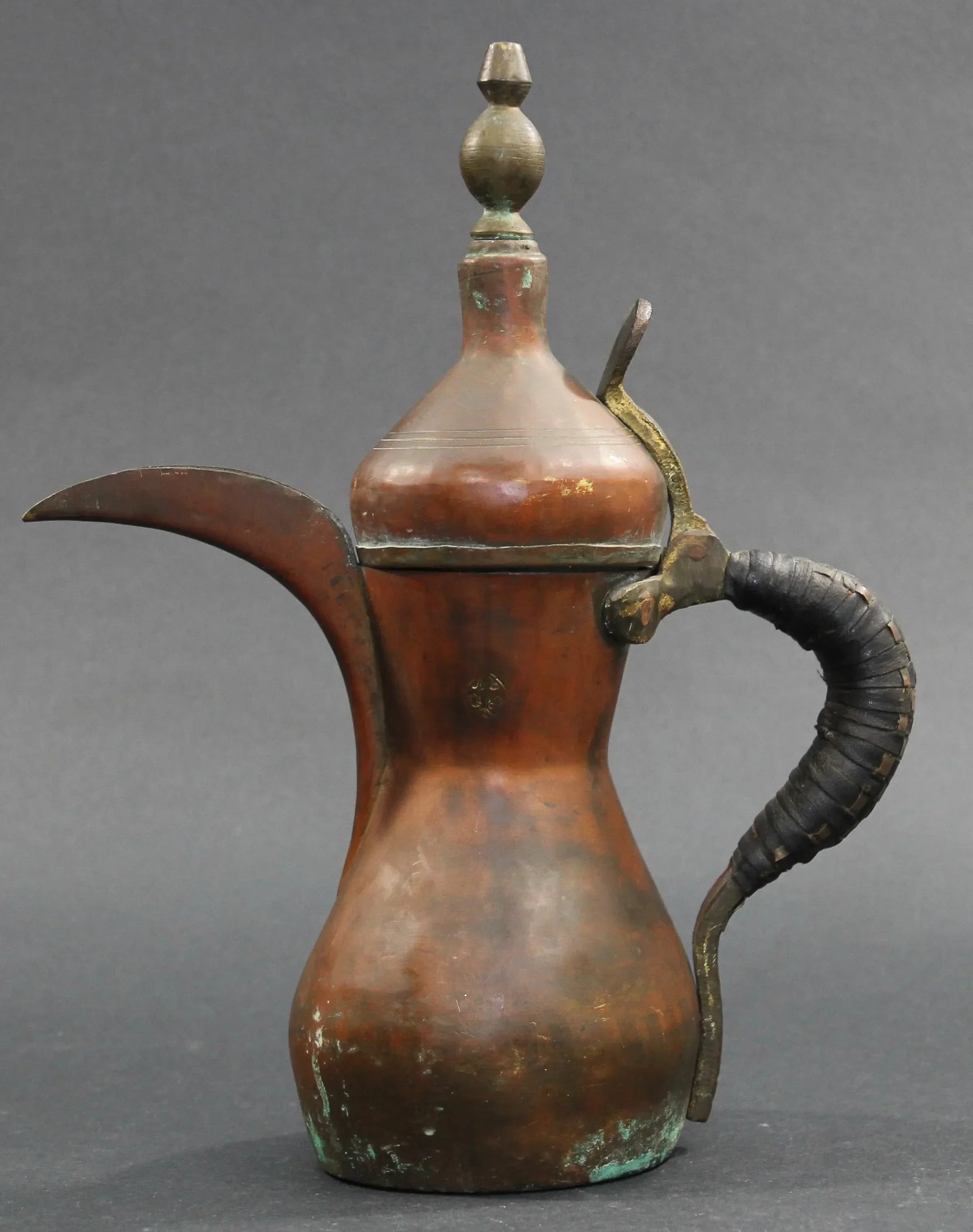 Arabian Middle Eastern Dallah Moorish Coffee Pot - 6