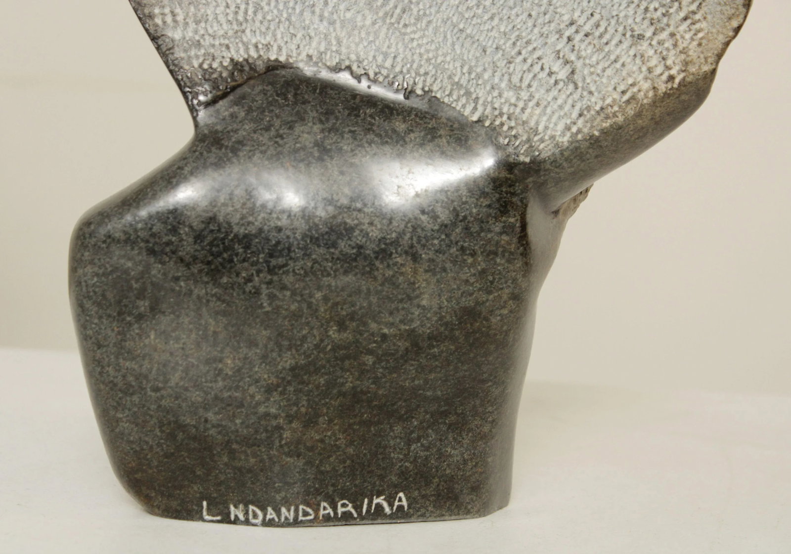 Late 20th Century Modern Bust Shona Stone Sculpture by Locardia Ndandarika - 12