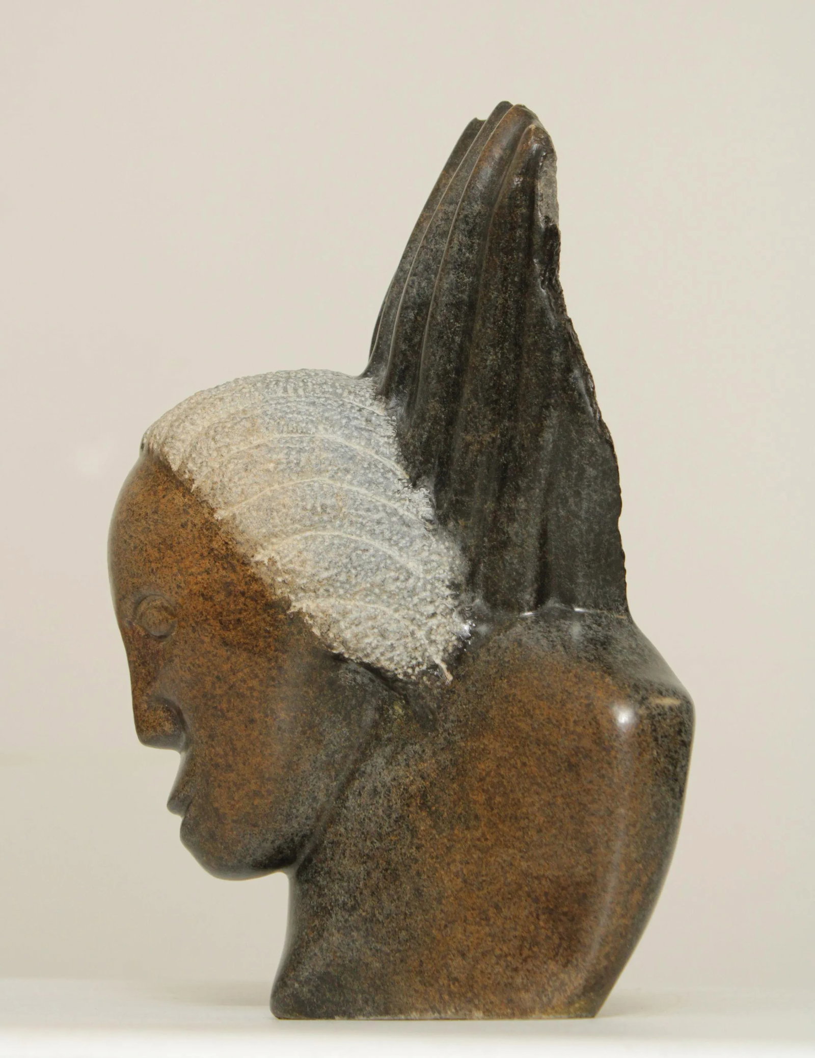 Late 20th Century Modern Bust Shona Stone Sculpture by Locardia Ndandarika - 3