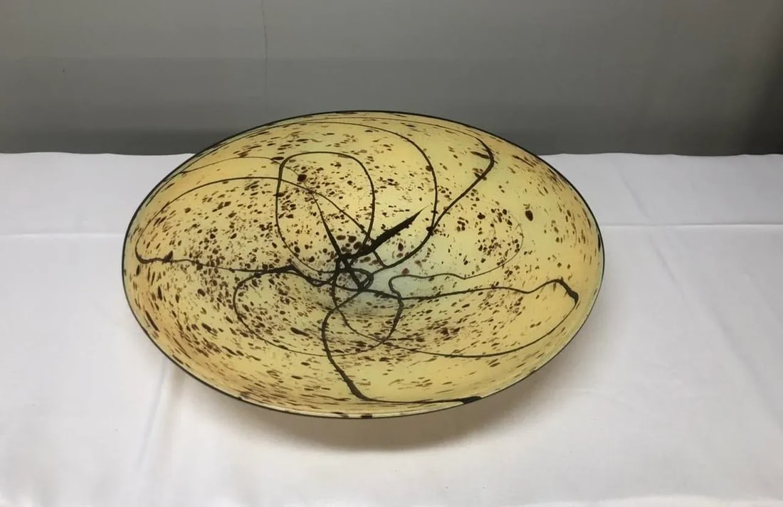 Early 21st Century R. Pele Ricardas Peleckas Signed Art Glass Bowl - 3