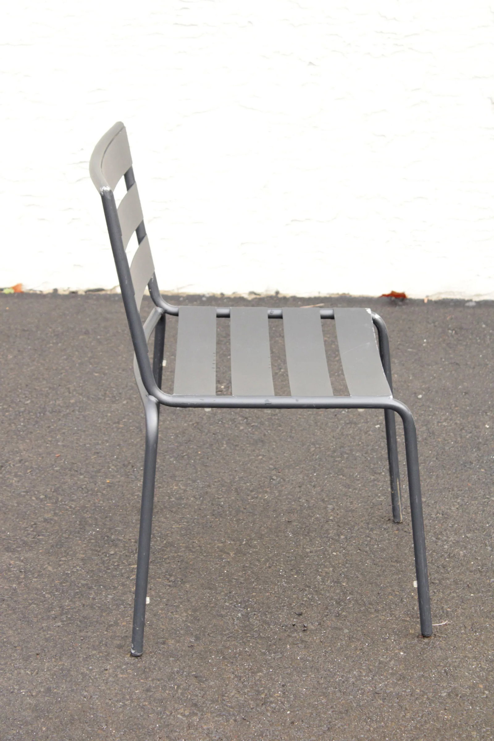 2010s 'Metro' Wrought Iron Outdoor Dining Table & Four Chairs Patio Set Attributed to Woodard - Set - 11
