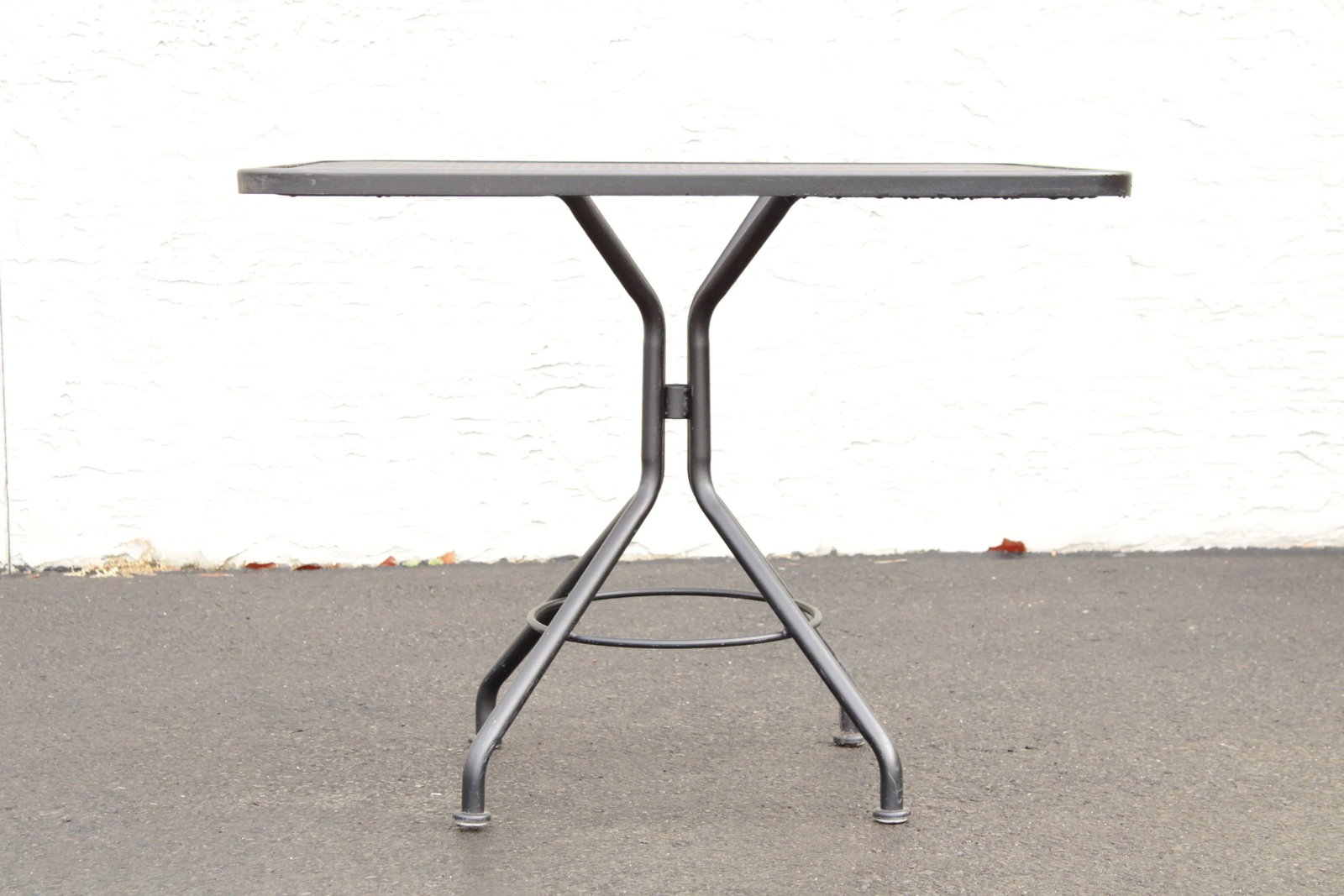 2010s 'Metro' Wrought Iron Outdoor Dining Table & Four Chairs Patio Set Attributed to Woodard - Set - 4